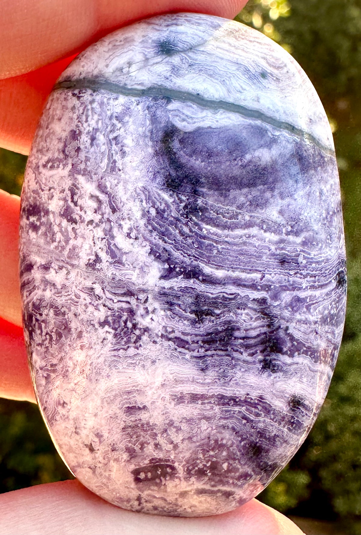 Palmstone in fluorite viola