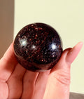 Sfera in granato e mica