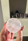 Sfera in calcite ottica bianca