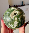 Sfera in agata muschiata druzy