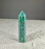 Torre in ruby-fuchsite