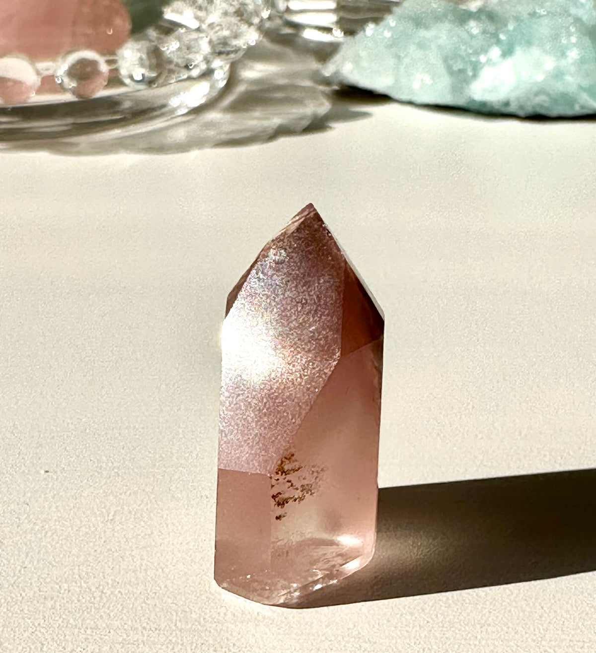 Punte e freeform di pink lithium quartz