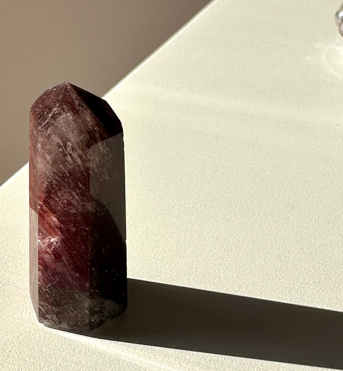 Punte e freeform di pink lithium quartz