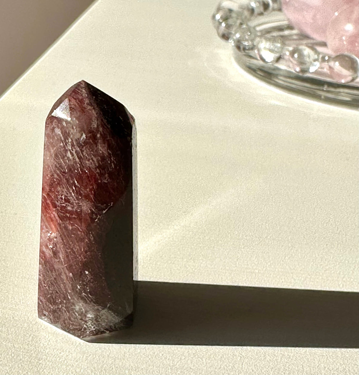 Punte e freeform di pink lithium quartz