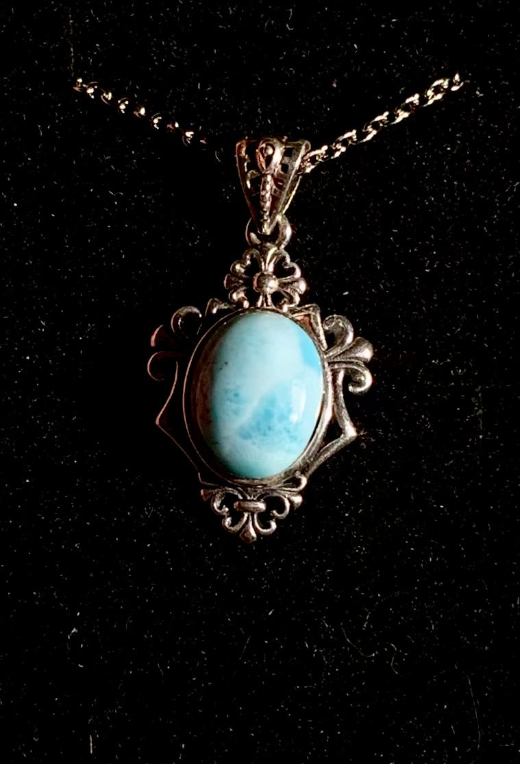 Collana con pendente in larimar (argento 925)