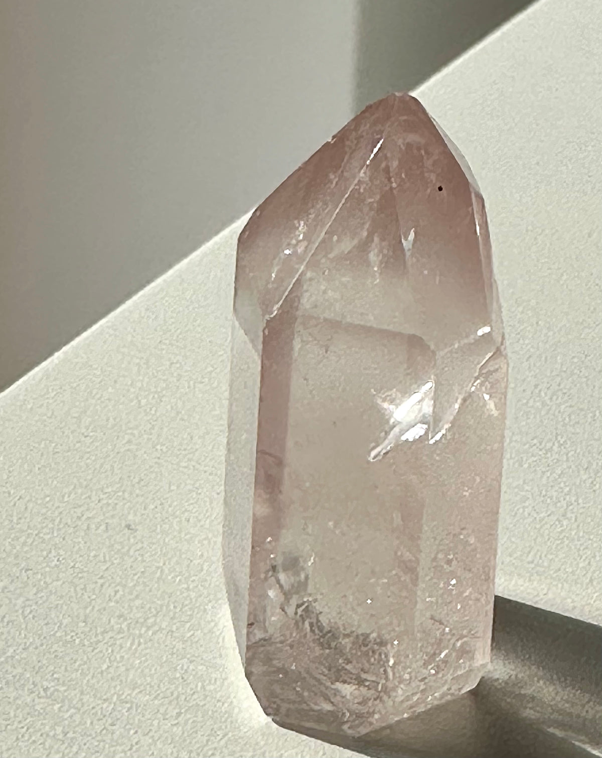 Punte e freeform di pink lithium quartz