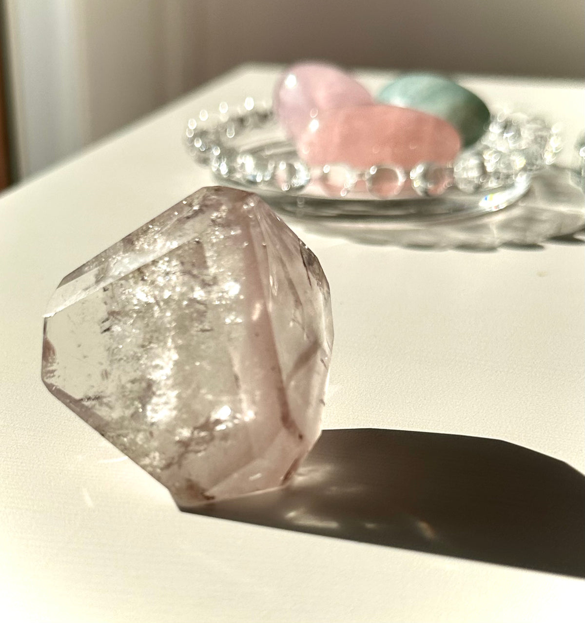 Punte e freeform di pink lithium quartz