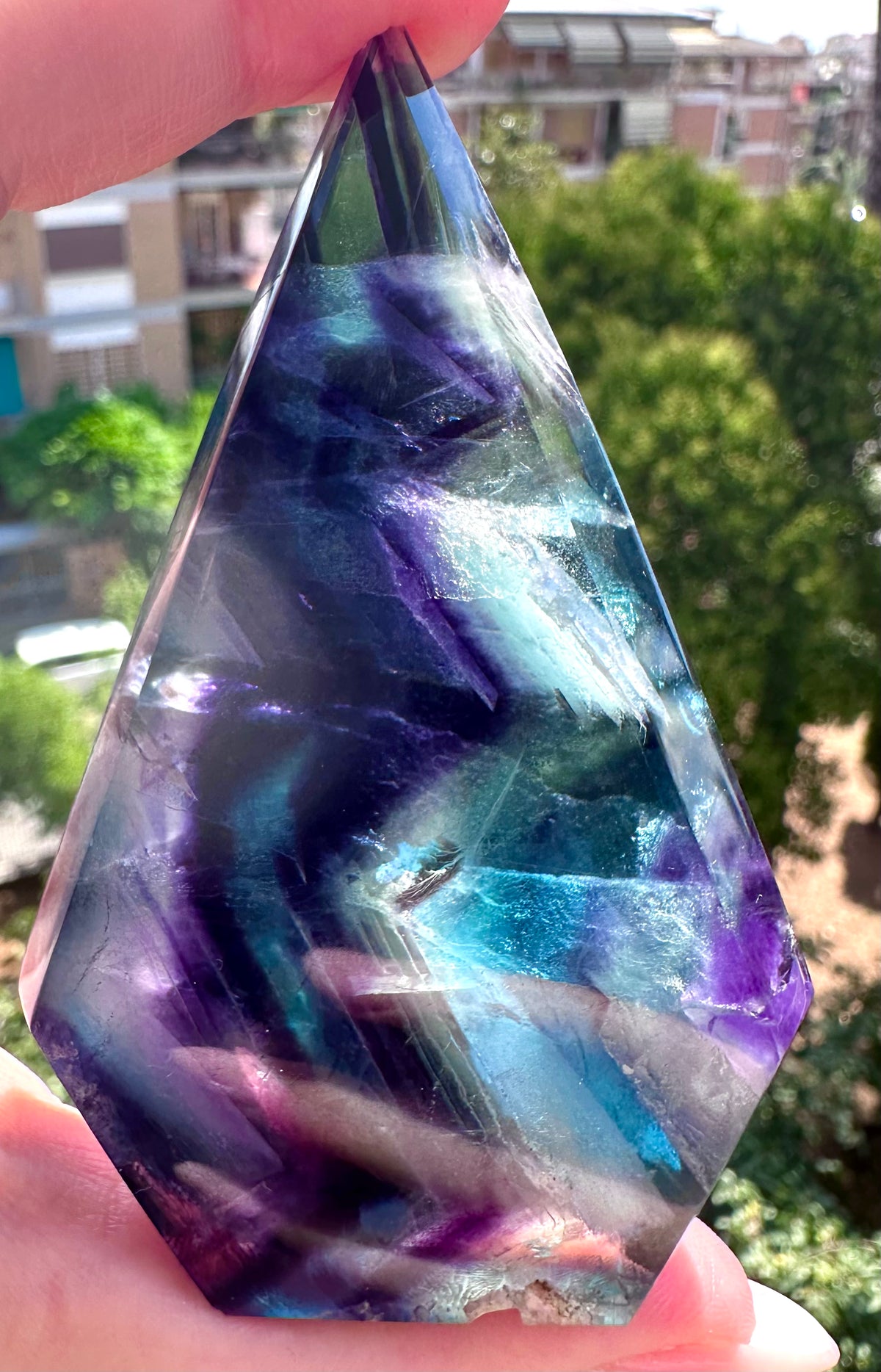 Diamante in fluorite