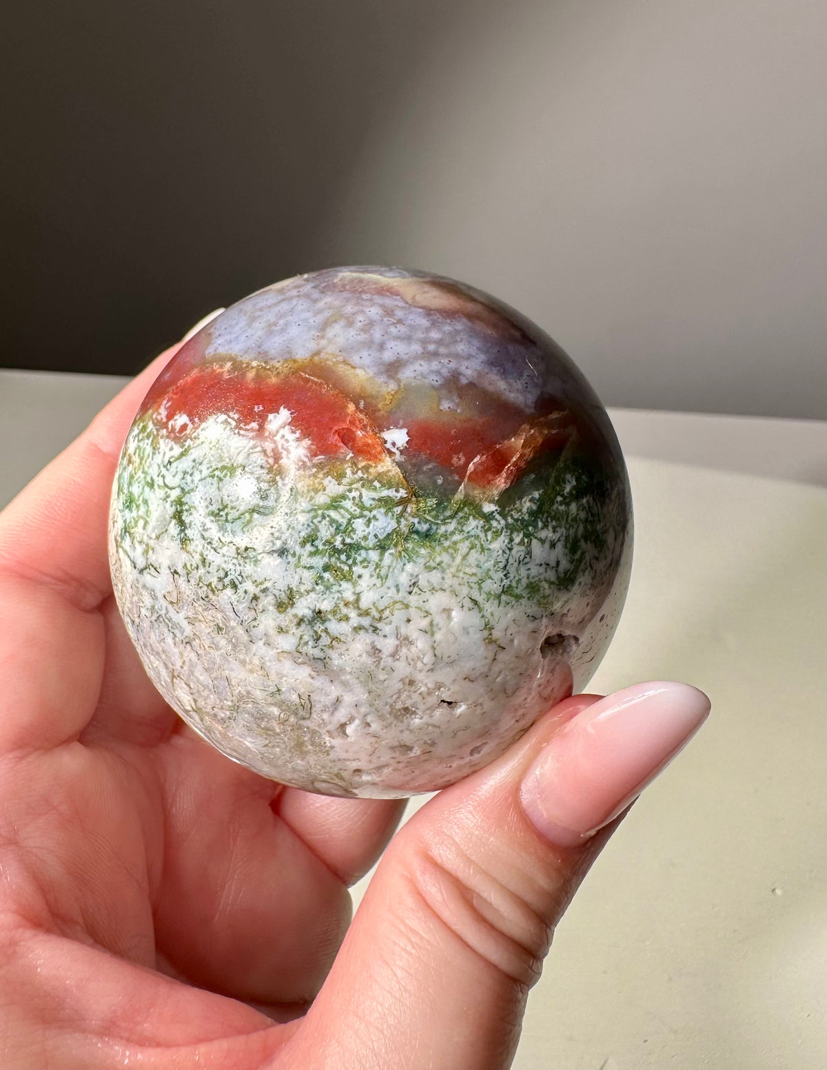 Sfera in diaspro oceanico