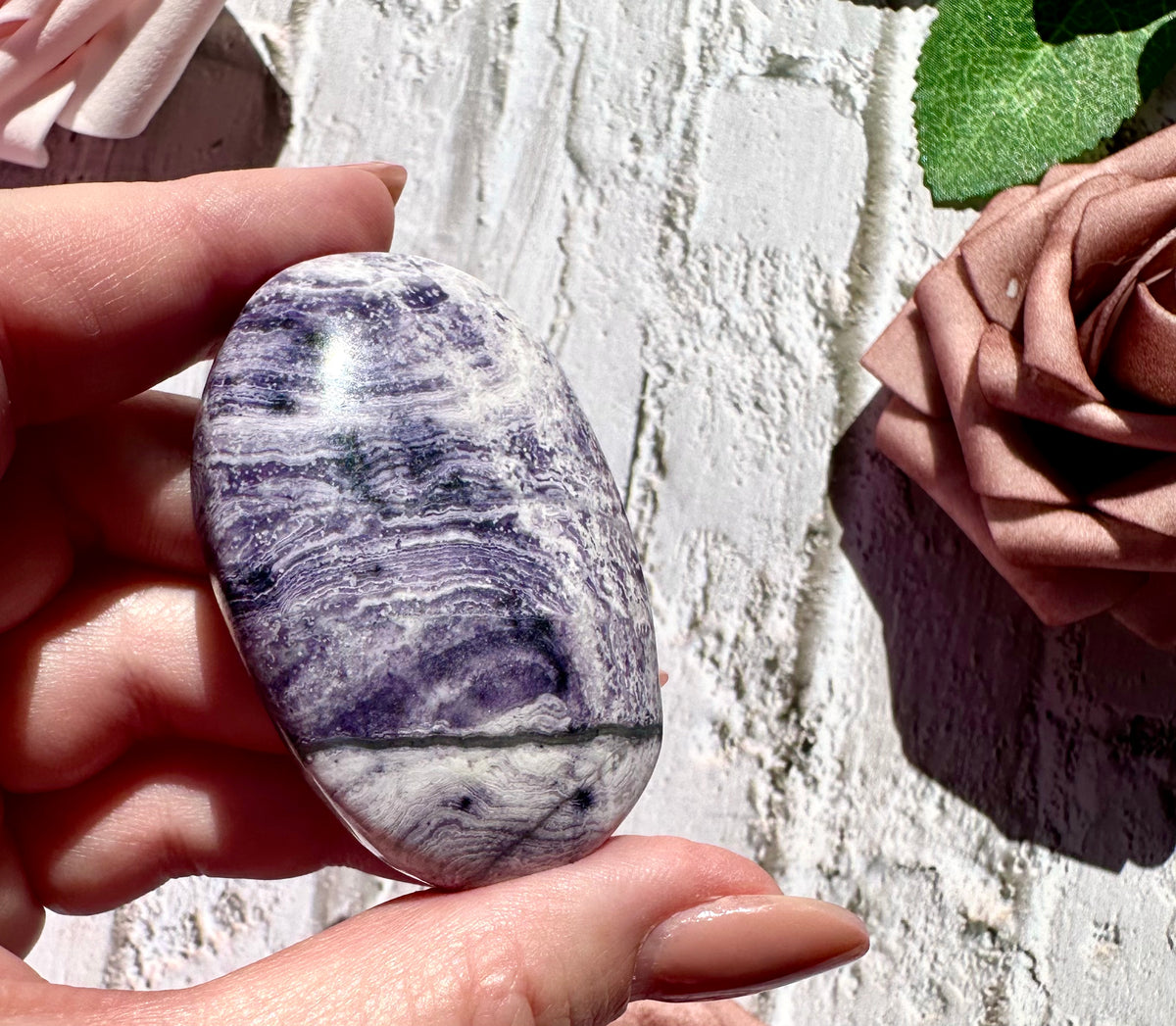 Palmstone in fluorite viola