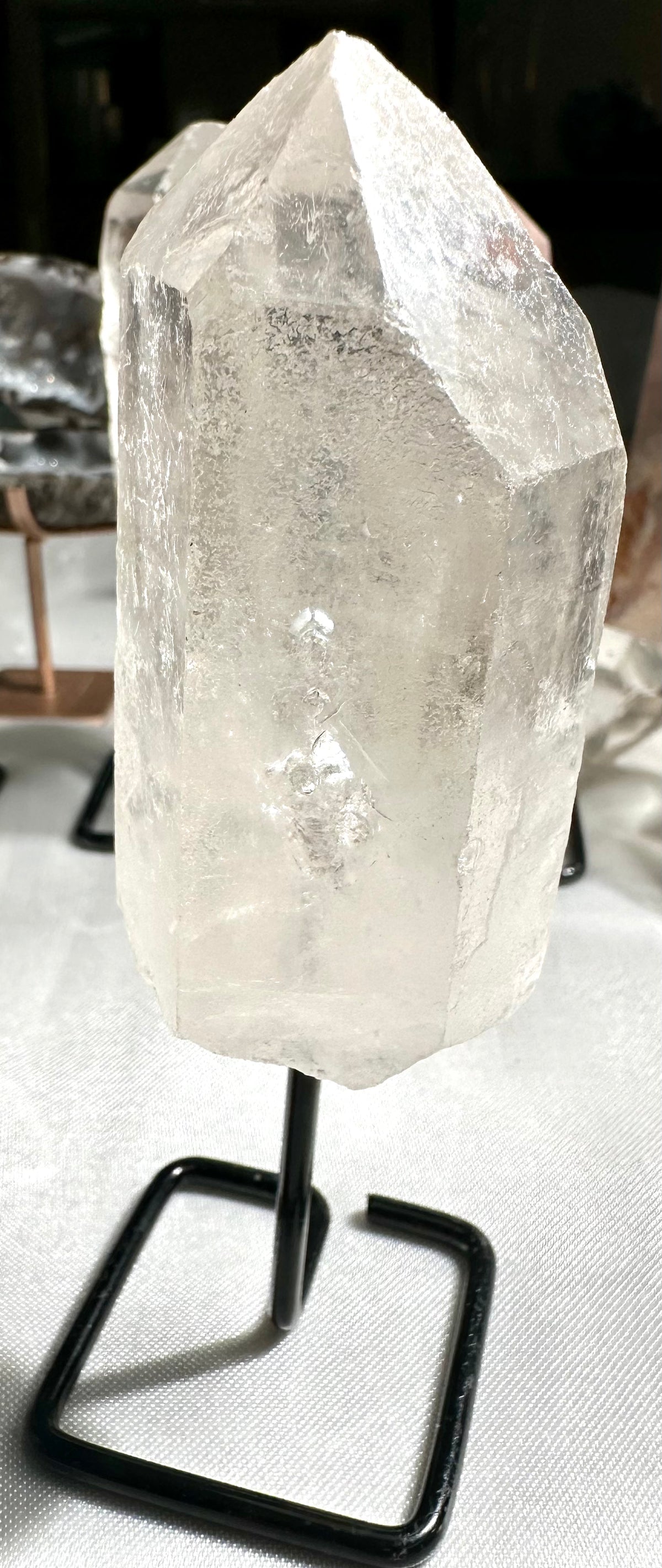 Hyaline quartz tip on stand