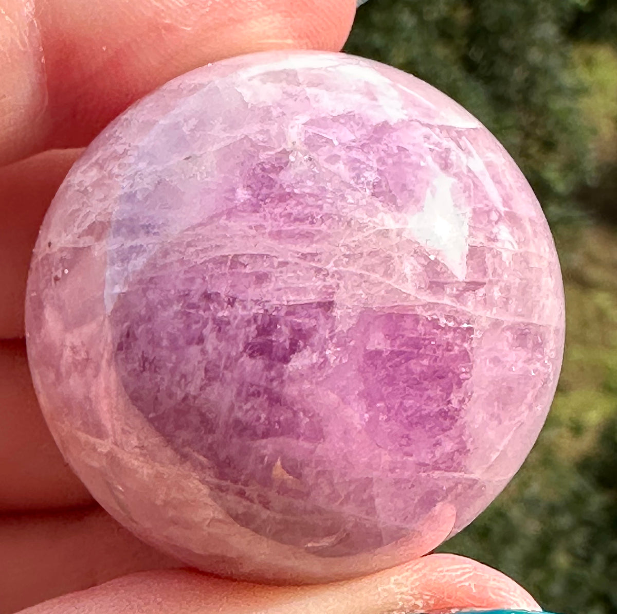 Sfera in kunzite