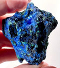 Specimen di azzurrite (con inclusioni di malachite)