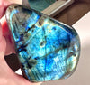Freeform in labradorite