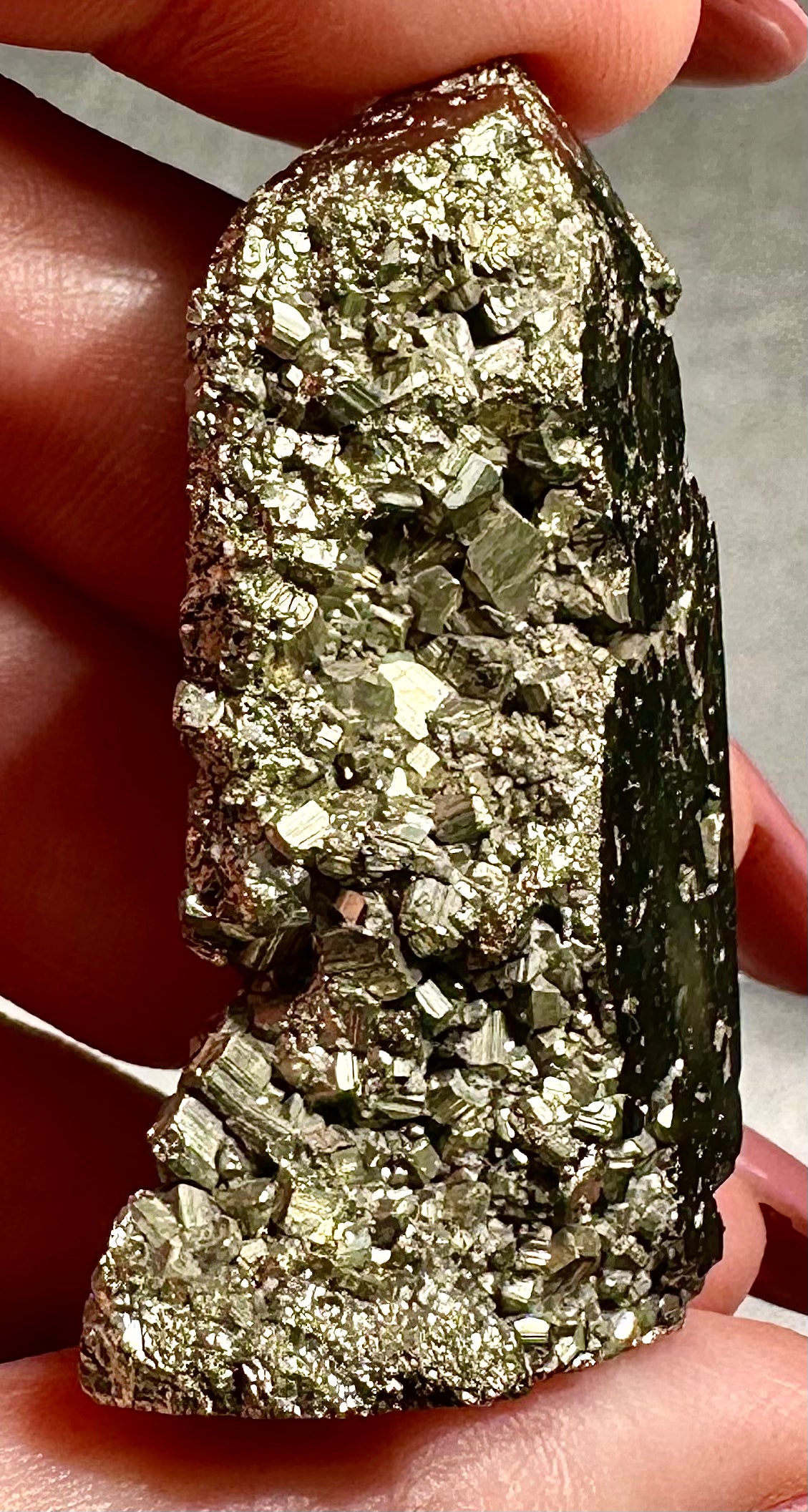 Druzy pyrite obelisk