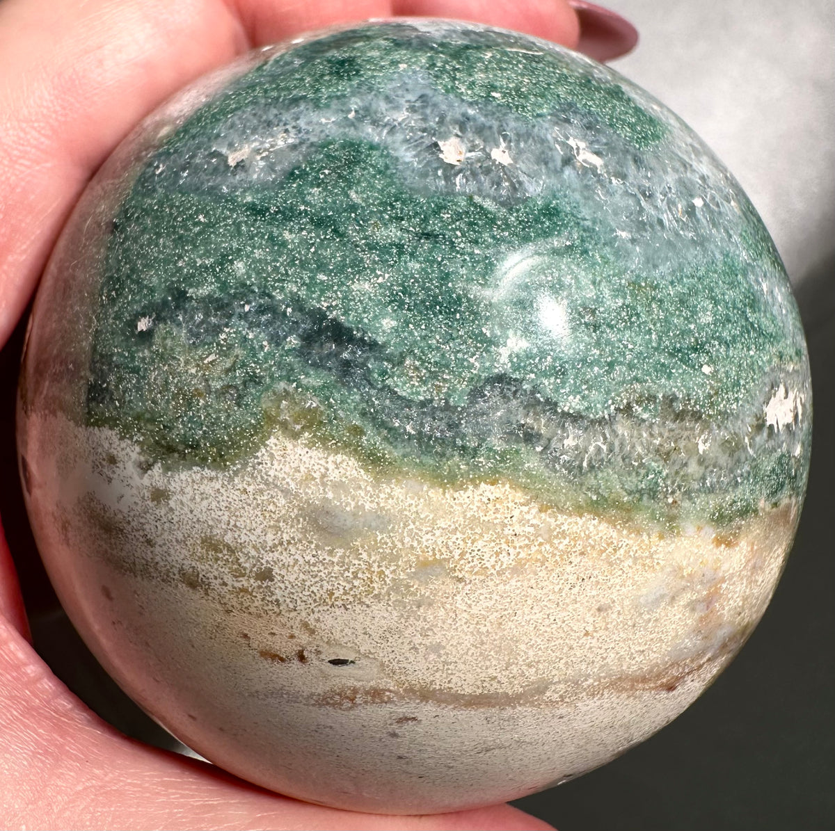 Sphere in oceanic jasper